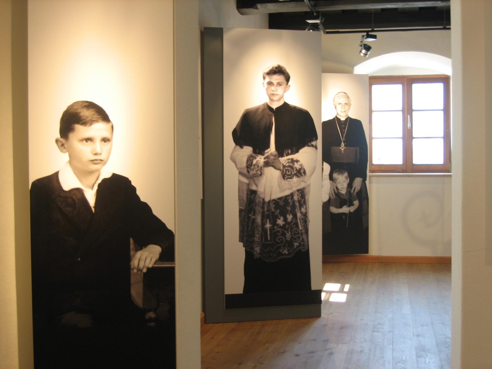 2018 Papst Benedikt Xvi Emeritus Kinderbild Geburtshaus