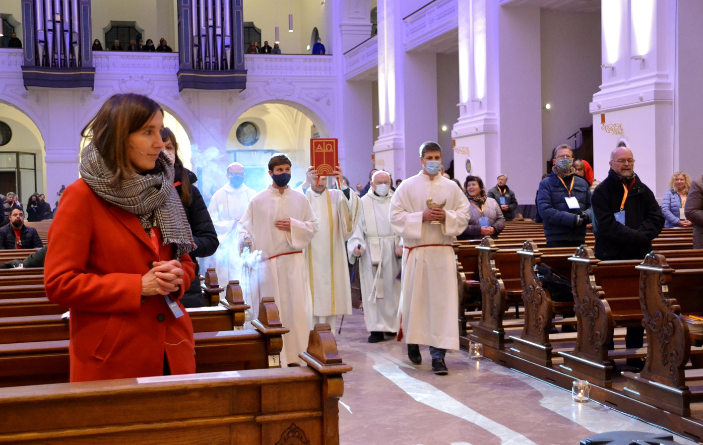 2020 11 22 aoelfb koenigsfest einzug zum gottesdienst