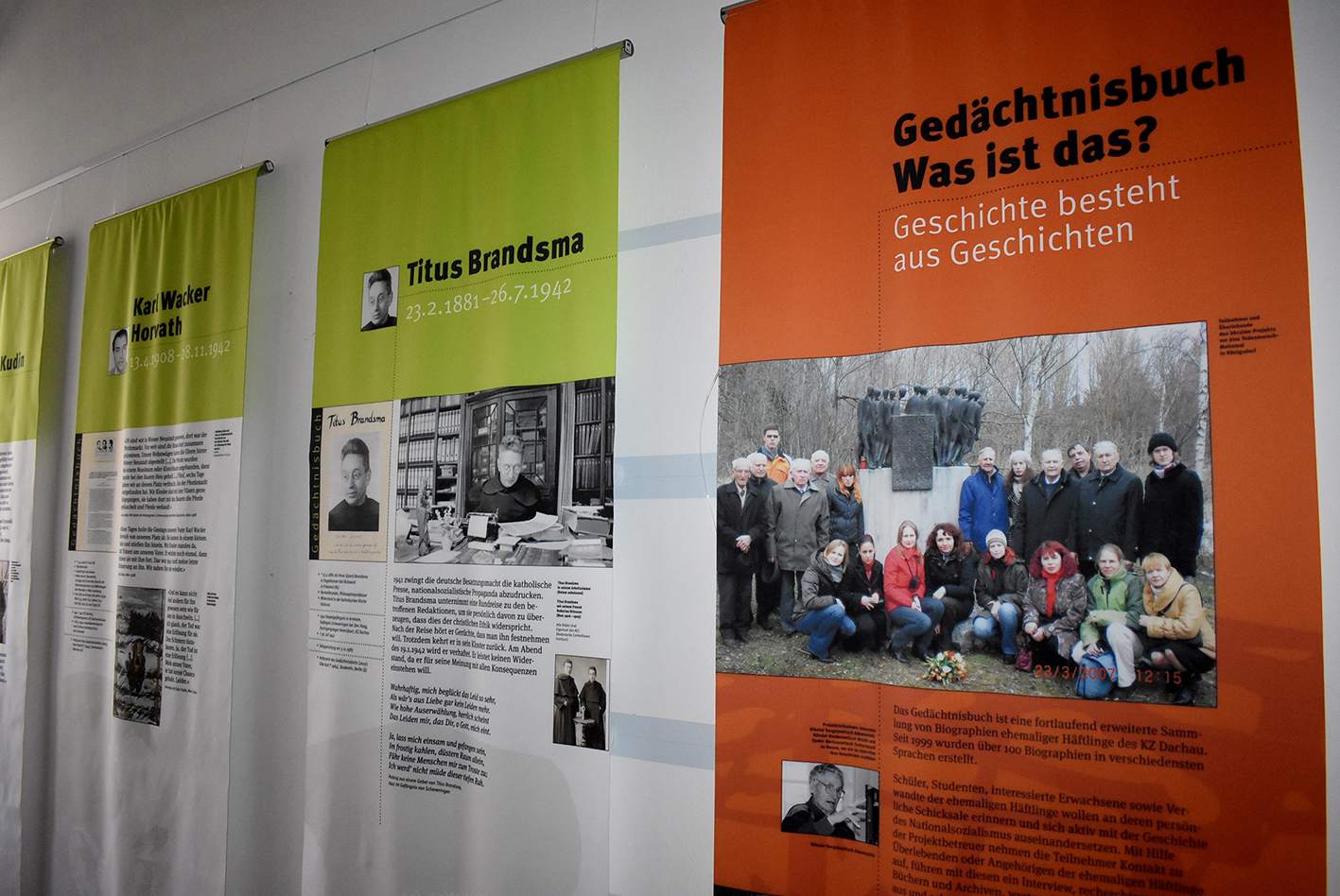 2025 03 17 pb alb wanderausstellung namen statt nummern
