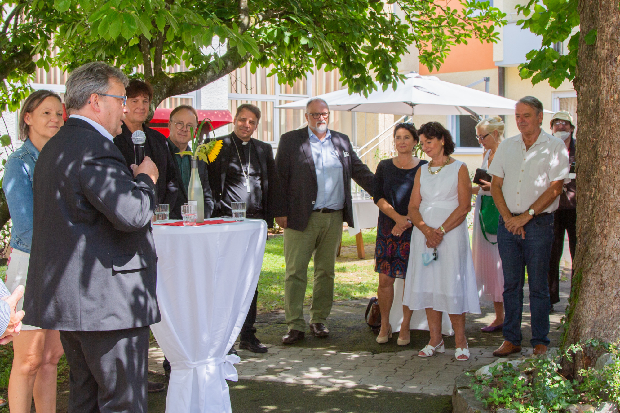 220729 Altenheim Mariahilf mit Staatsminister Holetschek 12