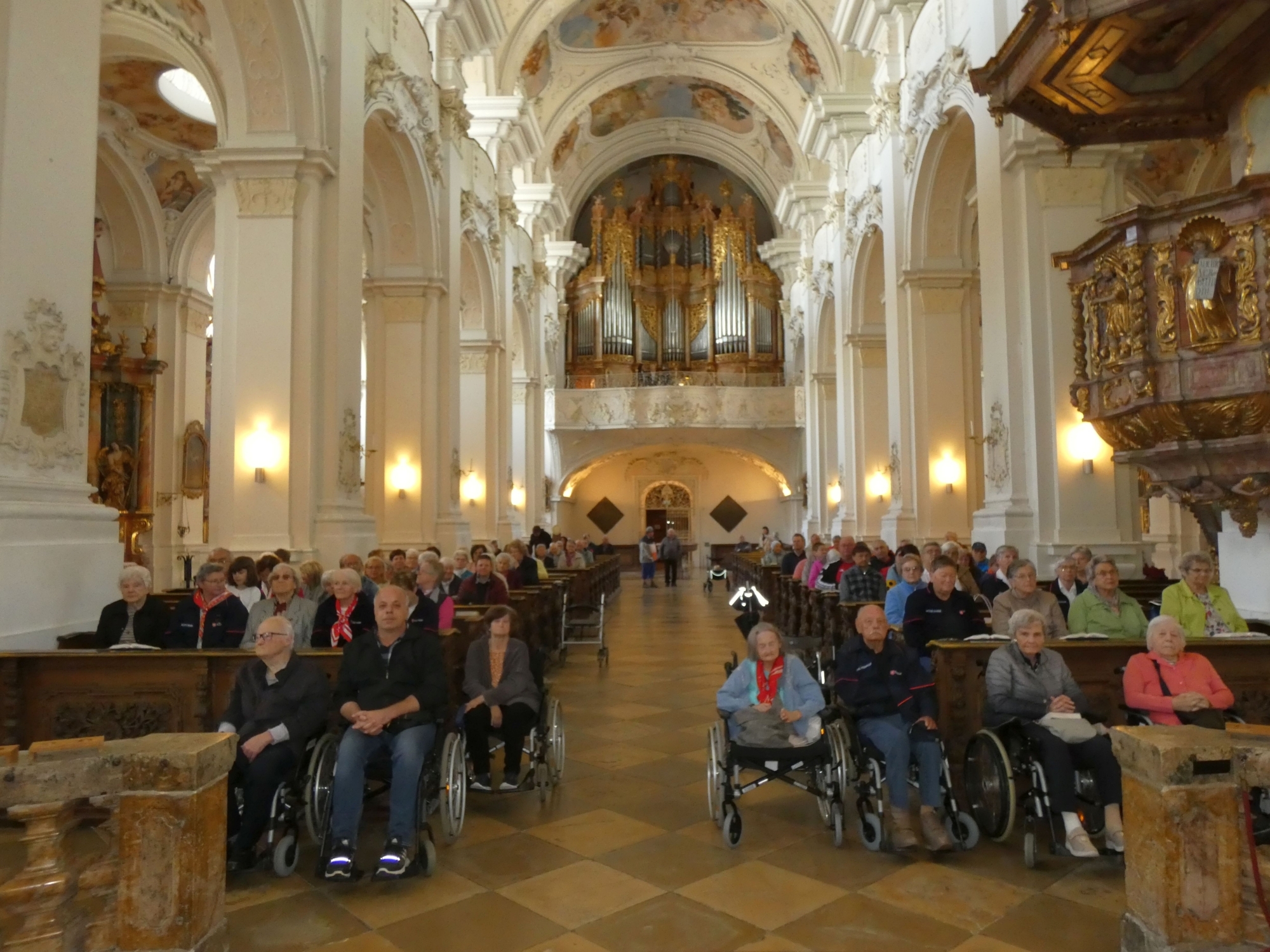 Dioezesanwallfahrt Gottesdienst Gruppe
