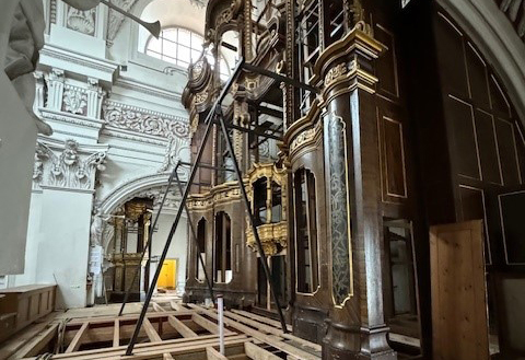 Domorgel Quer