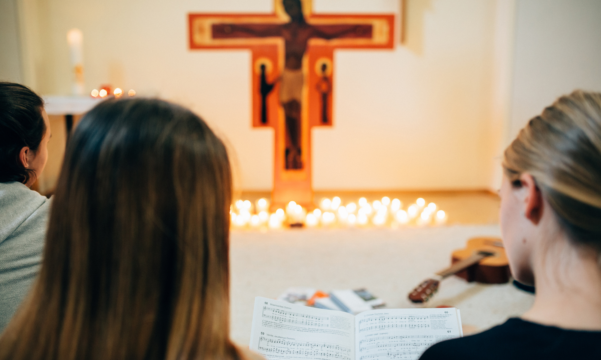 GOTTESDIENST ZUHAUSE