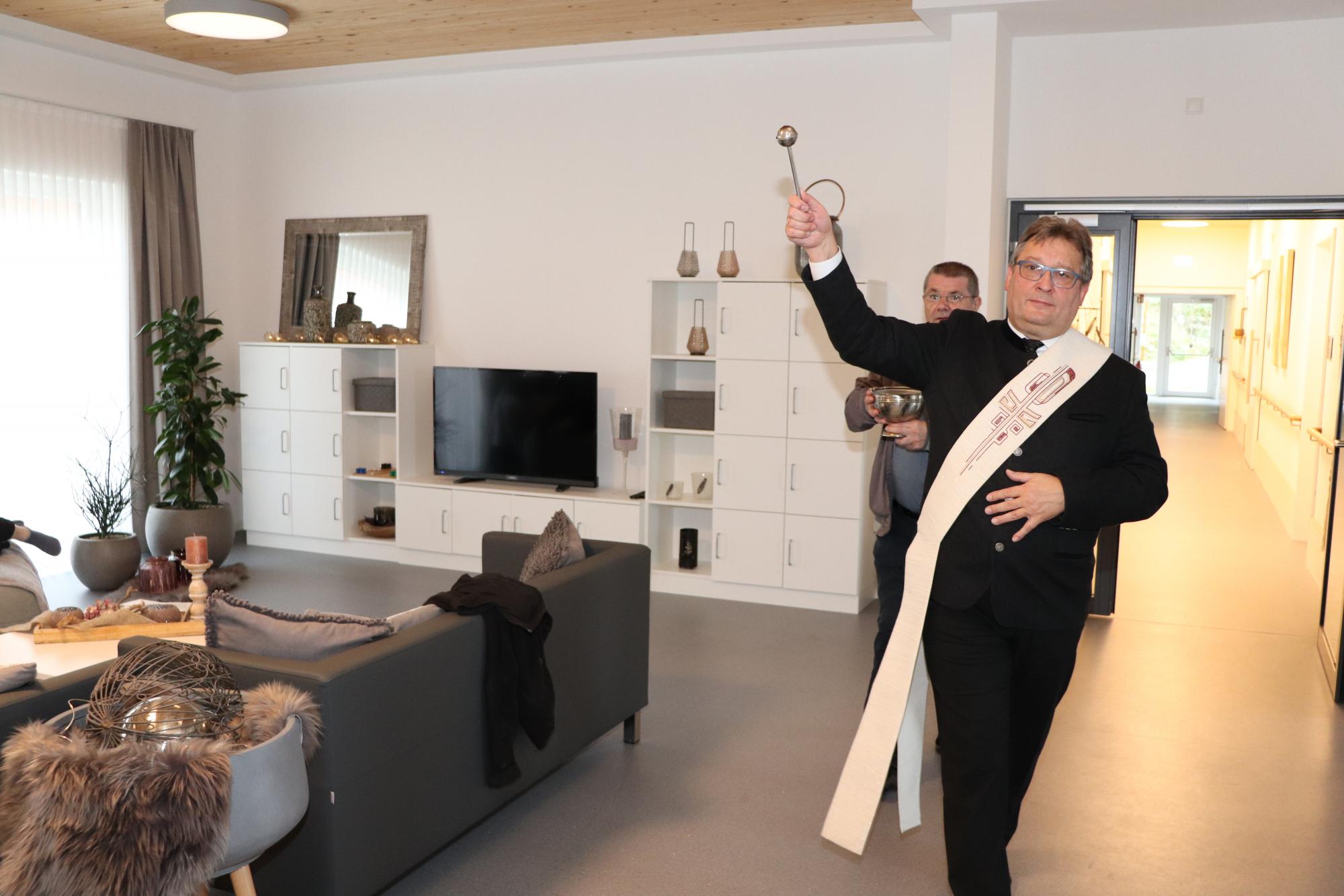 Diakon Niederländer Segnung St. Elisabeth