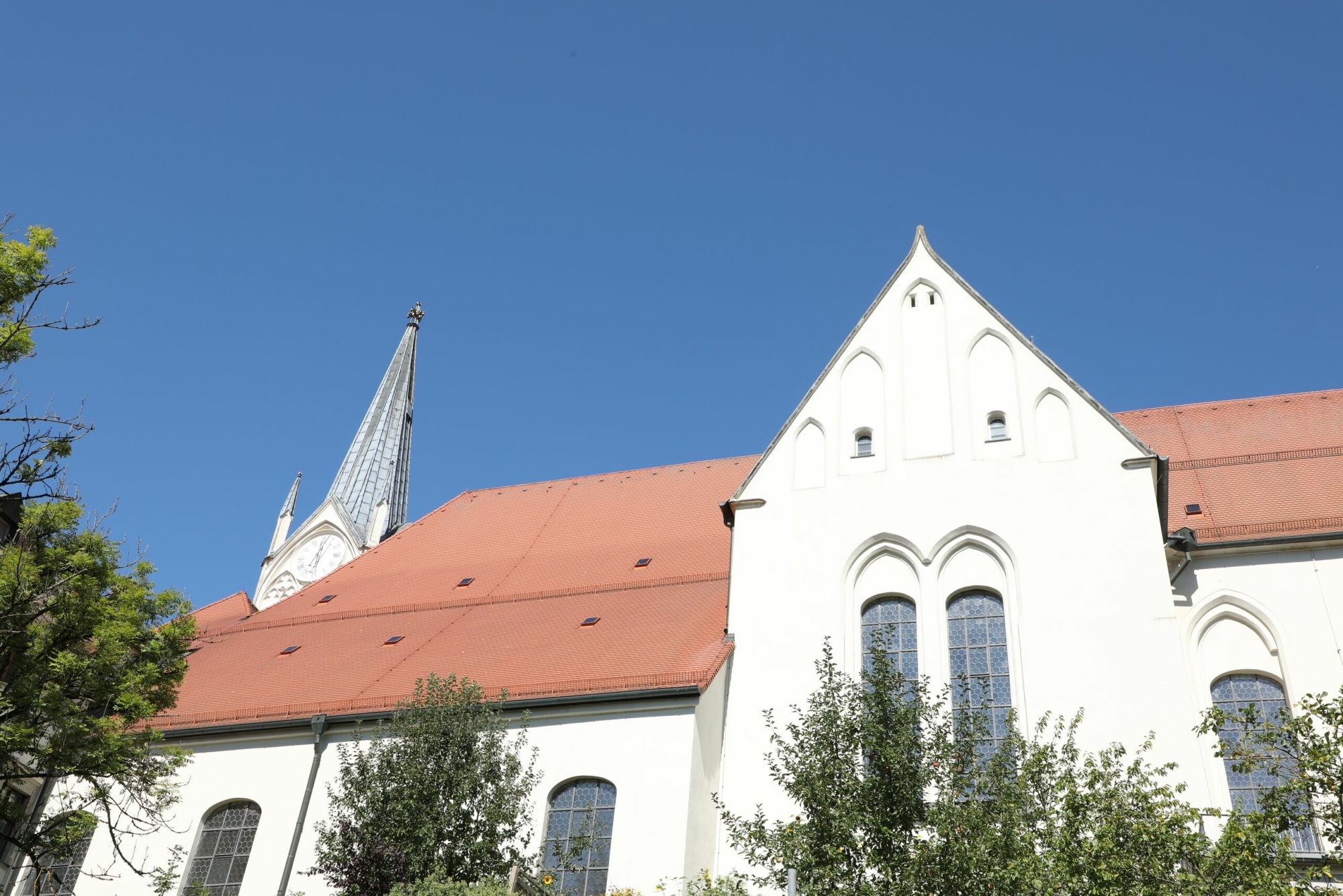 Mittel Universitaetskirche St Nikola Passau Stefanie Hintermayr