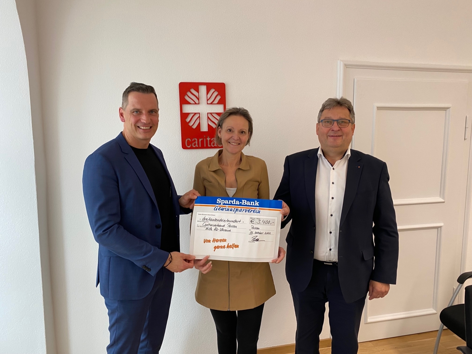 Spendenuebergabe Sparda Bank 26 10 2022