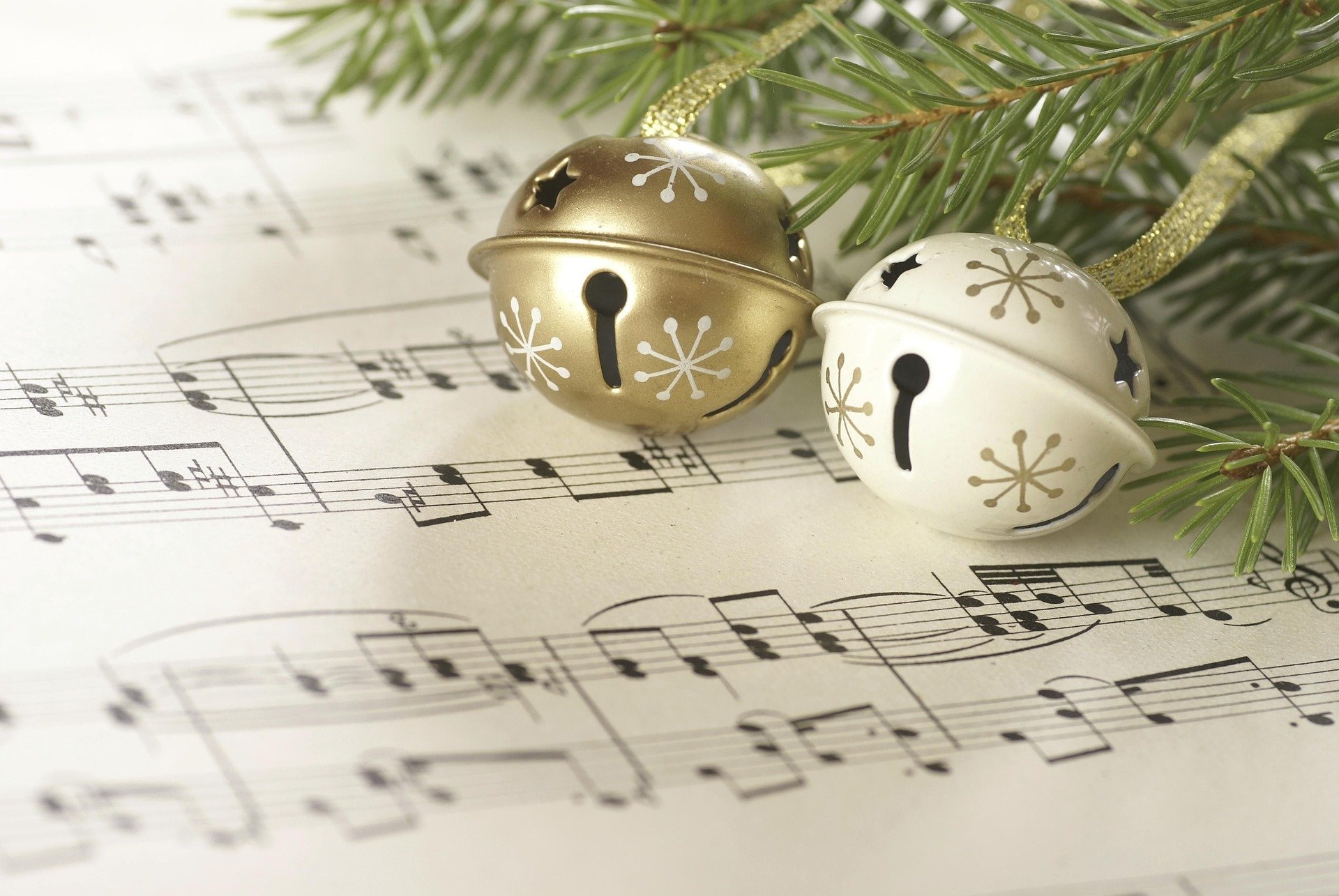 Weihnachten Lieder Islem Benzegouta Pixabay