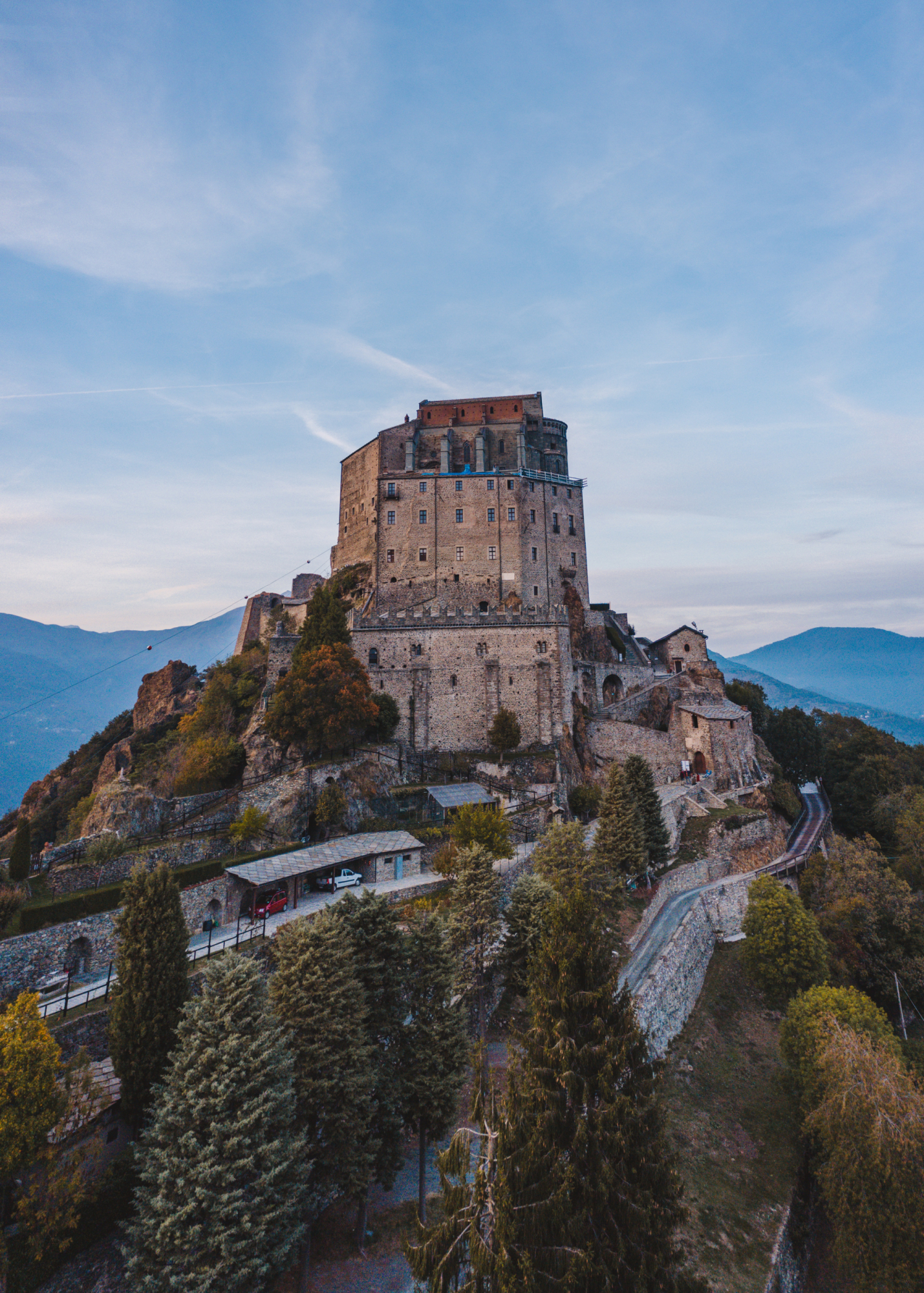 Anatoli-nicolae-h CWRULb EGi8-unsplash