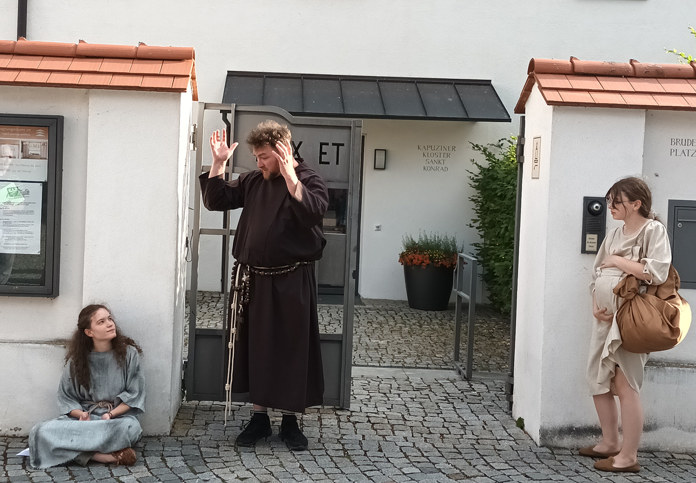 2023 07 17 pb alb theaterstadtfuehrung aoe1