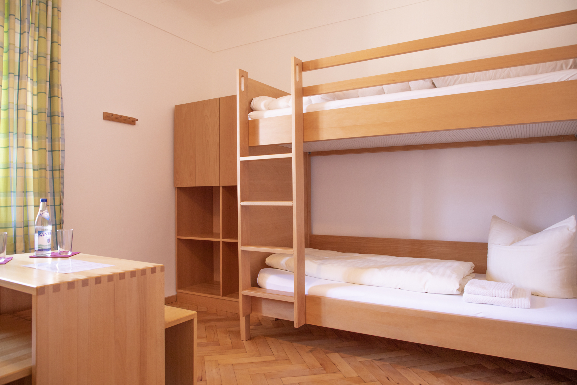 Mehrbettzimmer 1