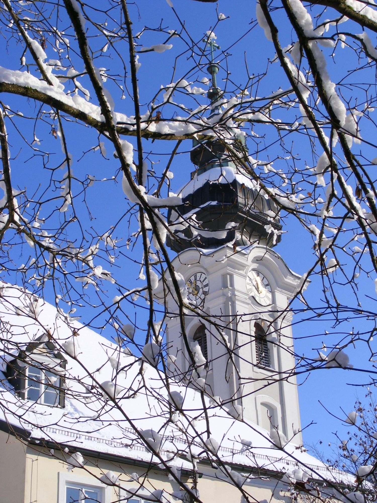Kirchturm Winter