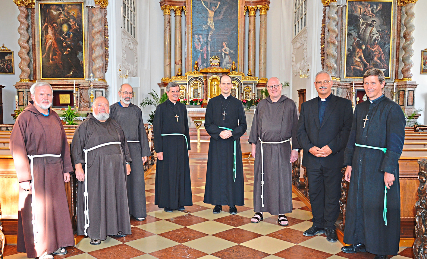 2020 08 12 aoelfb kapuziner und fluhmis in kirche stmagdalena altoetting