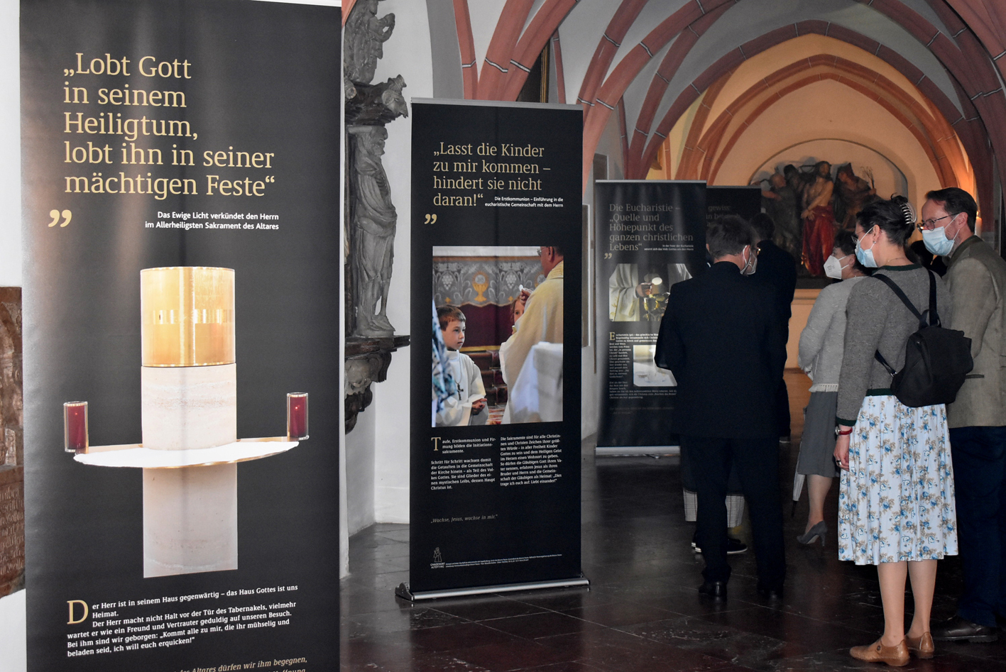 2021 09 13 aoelfb ausstellung eucharistie3