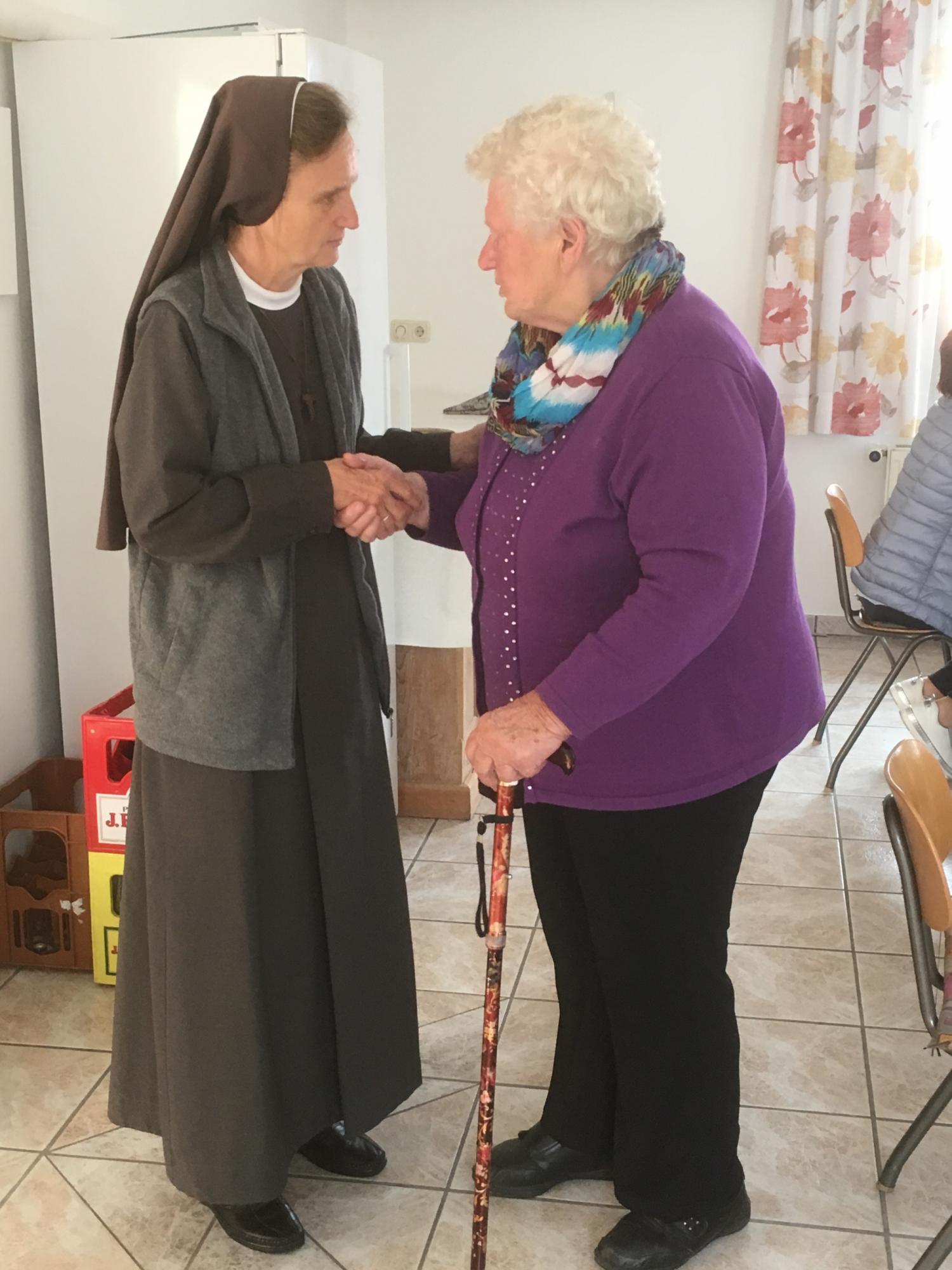 2019-schwester-veronica-seniorennachmittag-6.jpeg