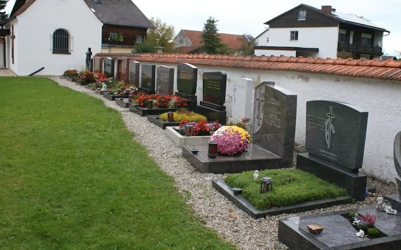 2020 10 Friedhof AZ02
