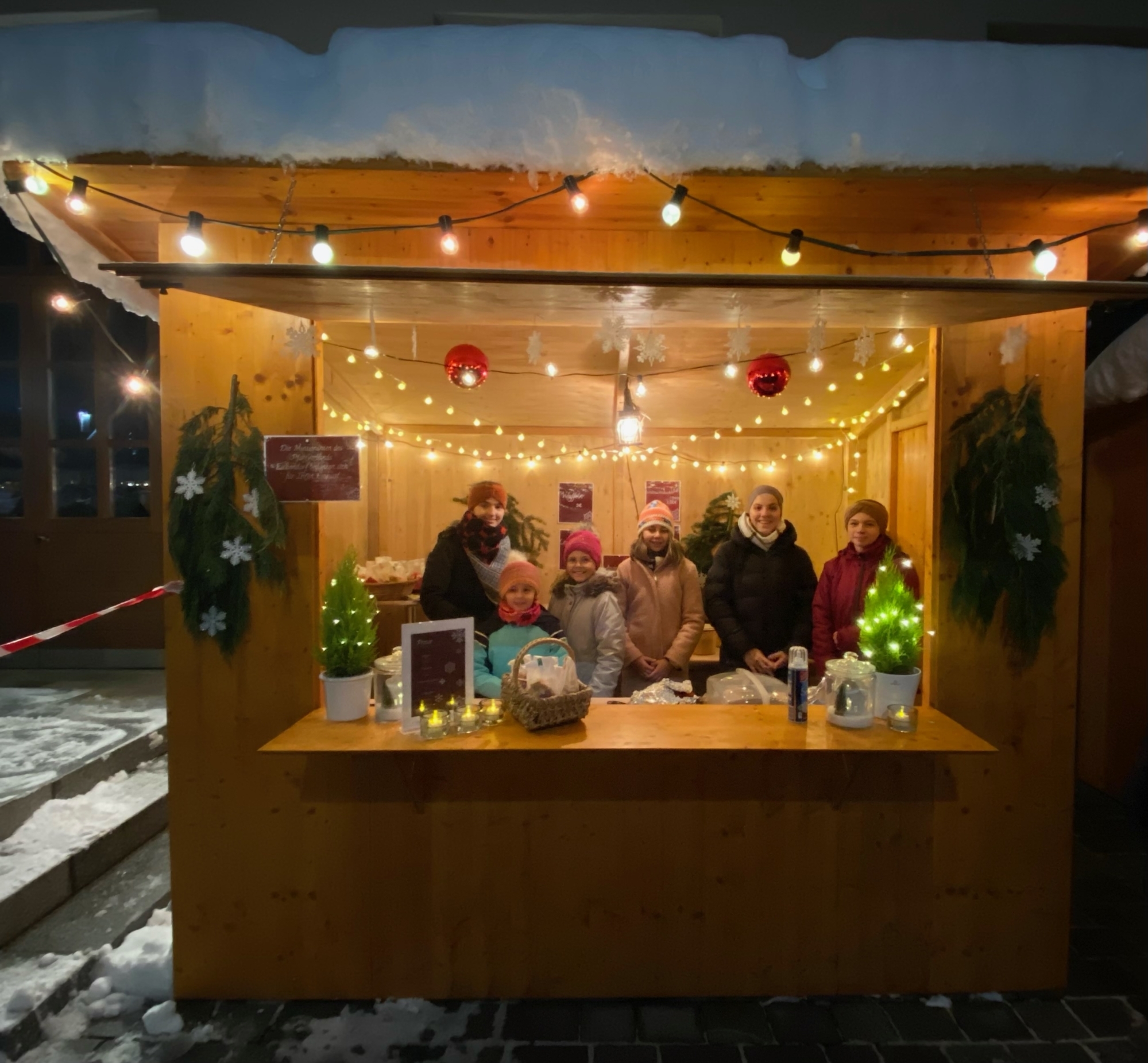 202312xx Christkindlmarkt Eichendorf Ministranten Aktion Magdalena Brunner 5