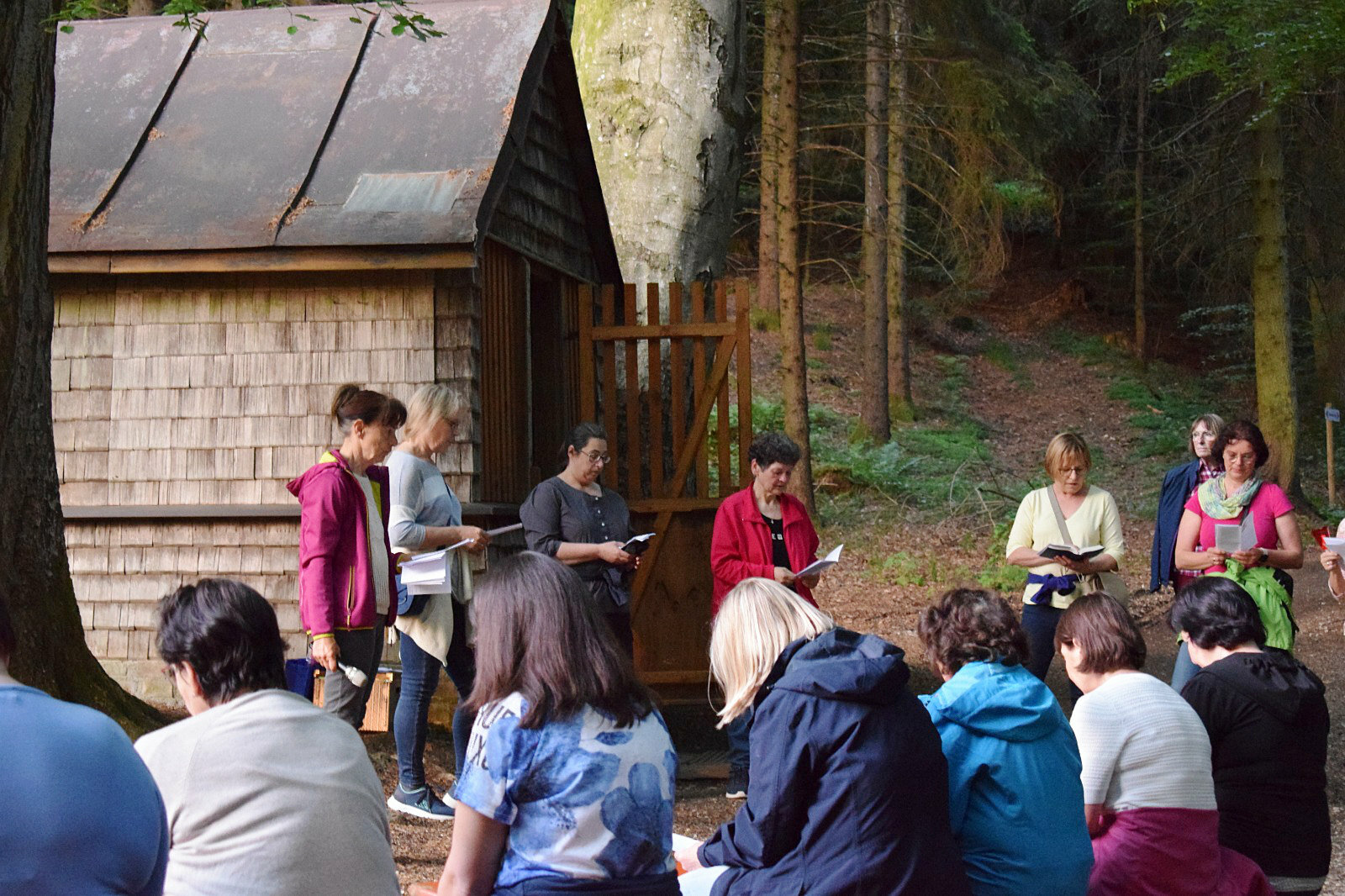 BB 2022 05 Maiandacht Holzkapelle 1 Manfred M Aller