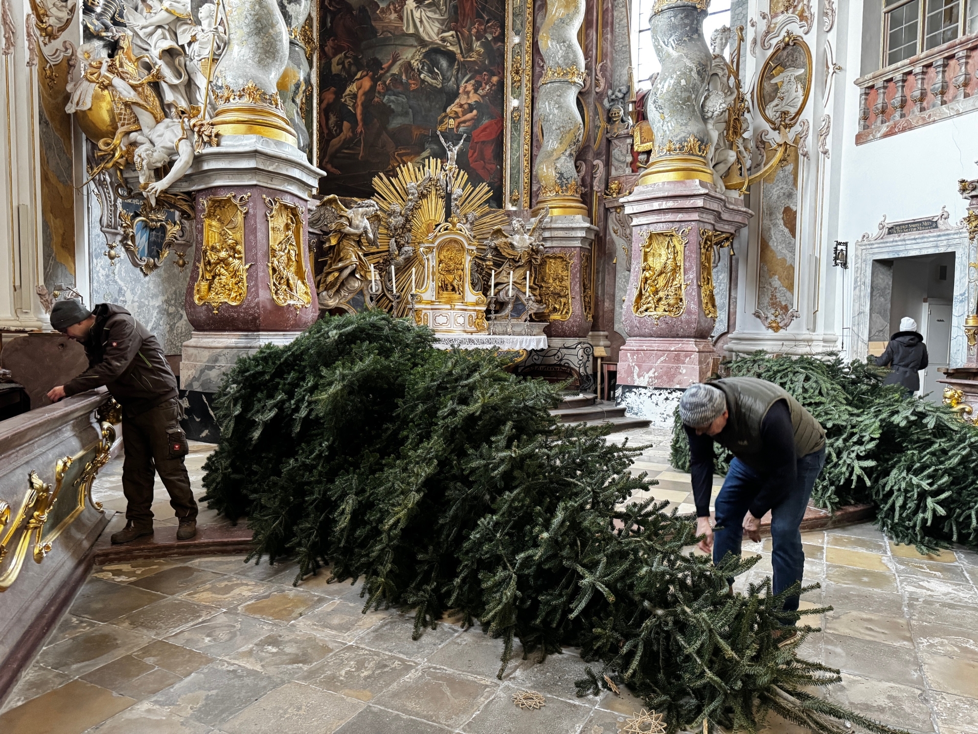 Christbäume wegräumen