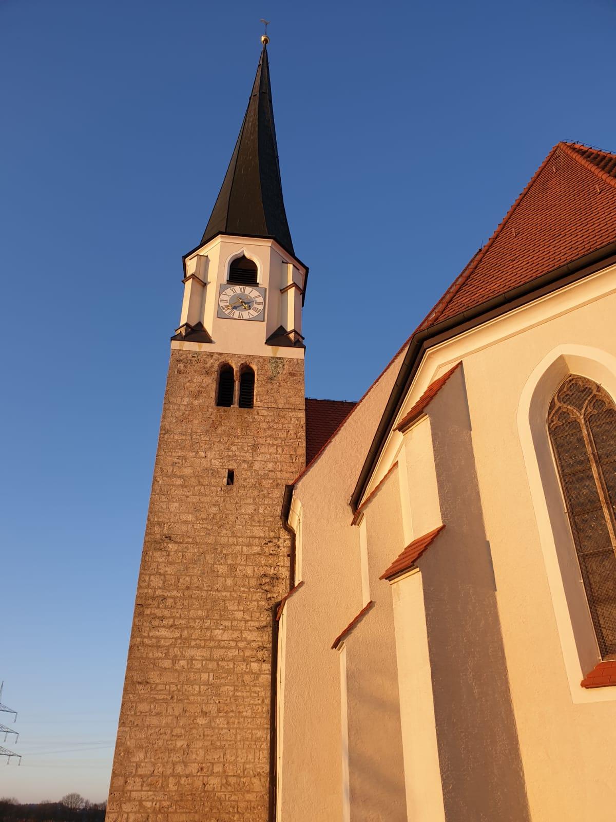 Kirchberg außen Turm