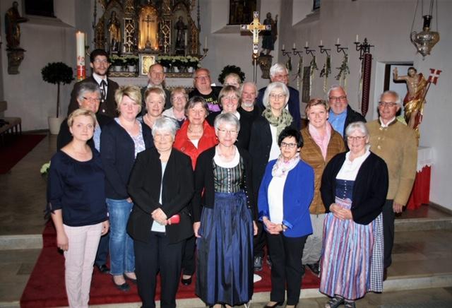 Kirchenchorw640h436 Strasskirchen
