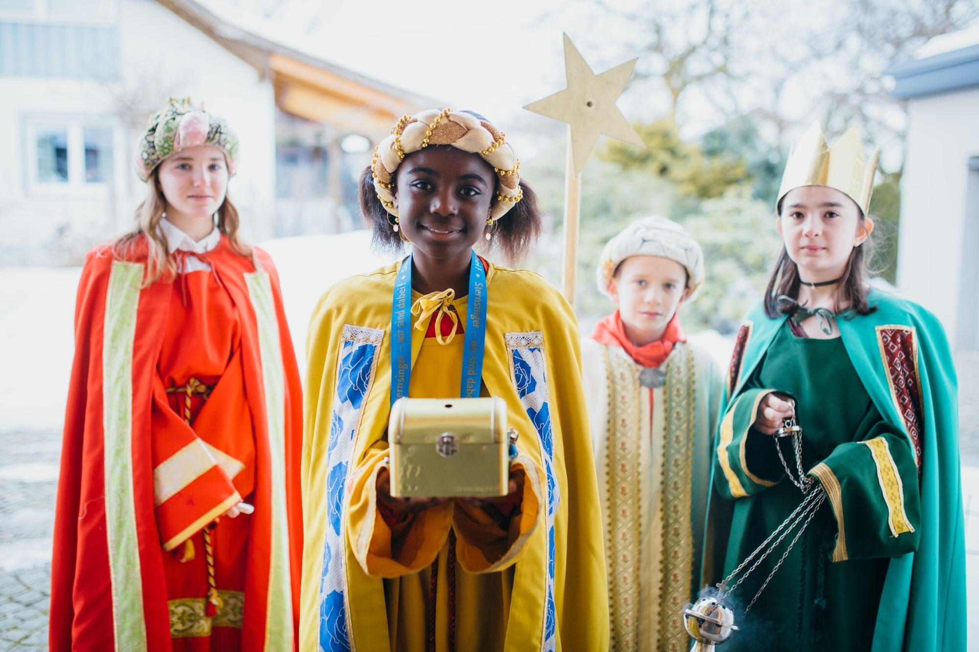Mittel Sternsinger sammeln Spenden Simona Kehl