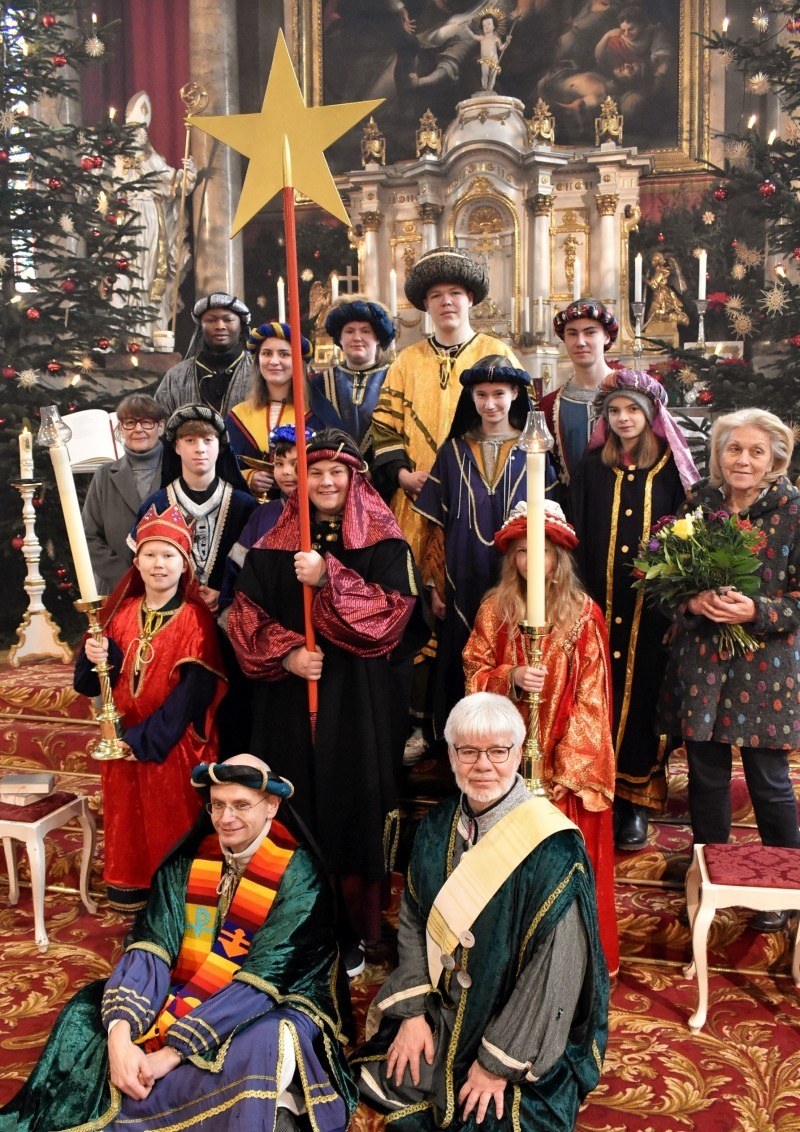 SPJ Sternsinger von St Philippus und Jakobus sammeln ueber 13 000 Euro 6 01 2025