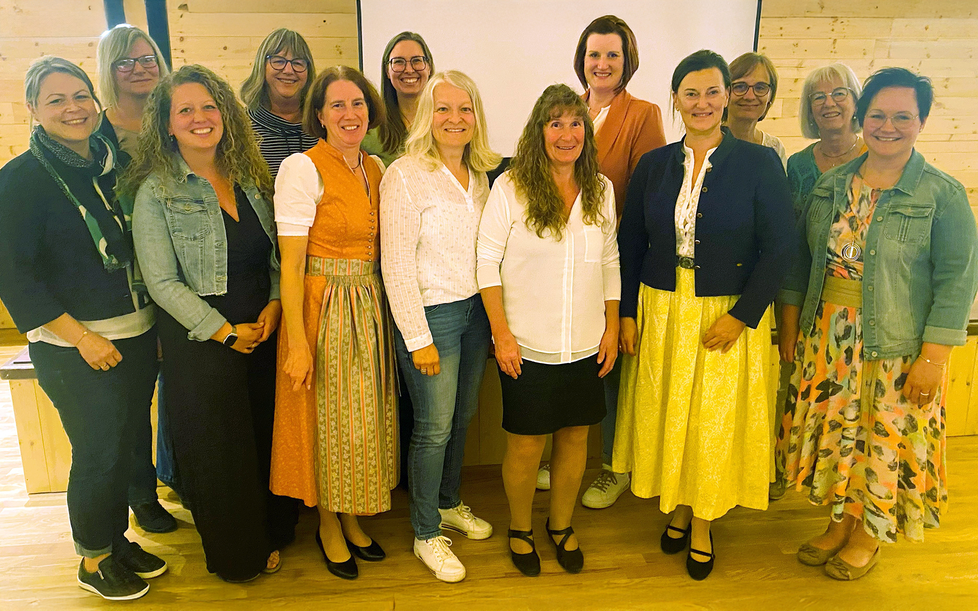 Header frauenb